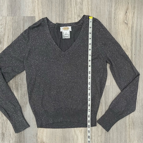 Talbots Metallic Silver Knit Stretch V-Neck Long Sleeve Sweater Size XS Petite - Picture 3 of 7